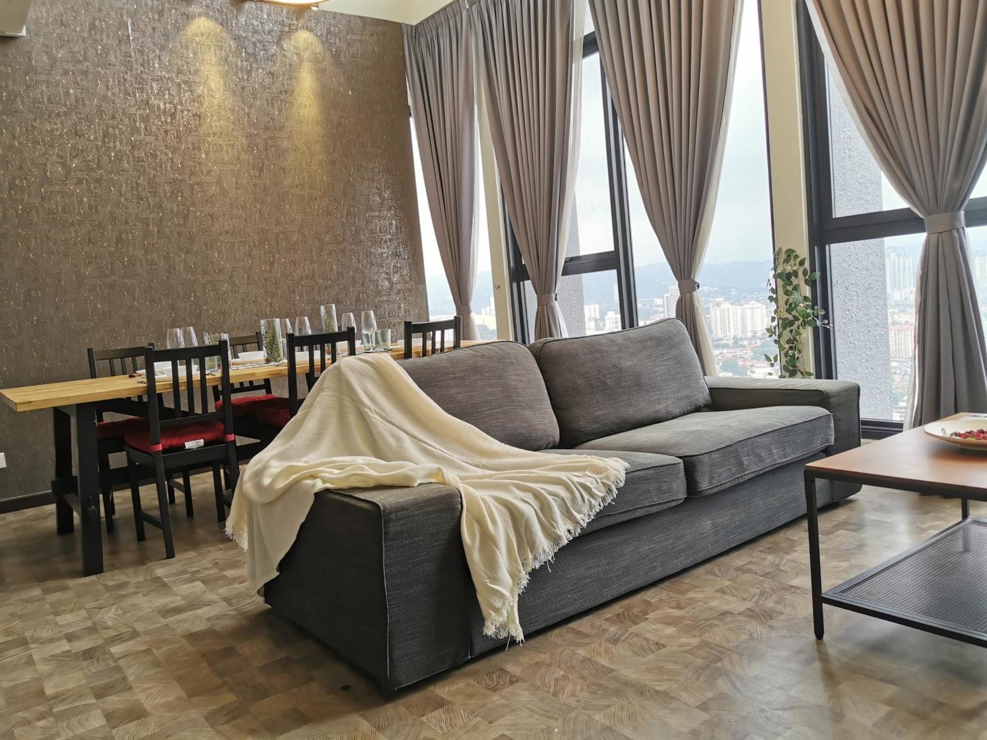 Expressionz Professional Suites By Aurora Summer Suites Kuala Lumpur Room photo